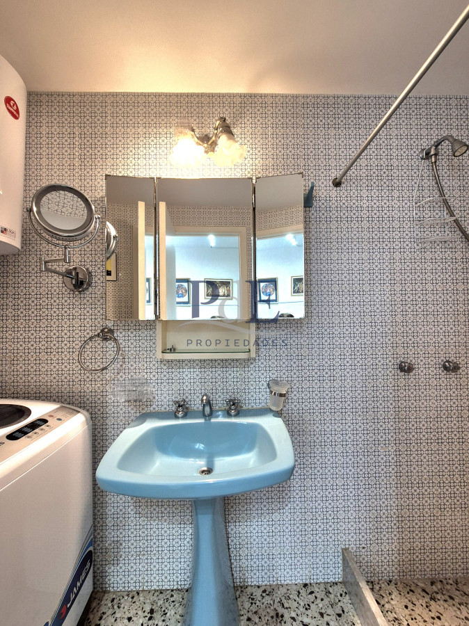 Península, apartamento con vista parcial al mar 1 dormitorio y medio con garaje. - Imagen 9