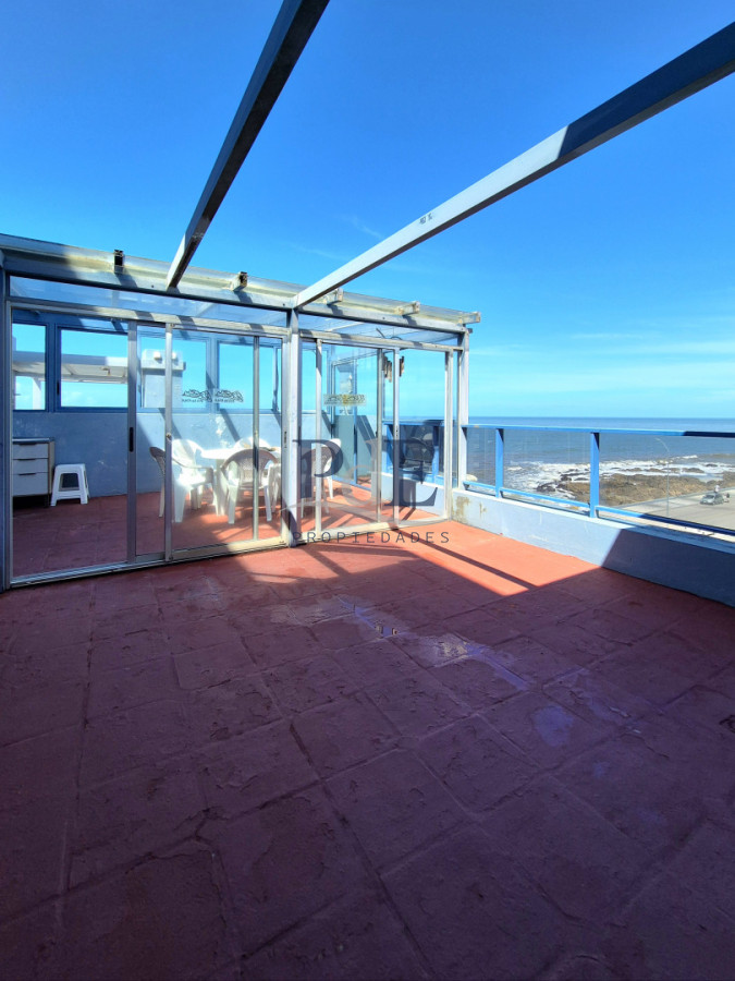 Oportunidad 3 dormitorios + servicio y gran terraza con parrillero propio en Playa Brava Punta del Este  - Imagen 12