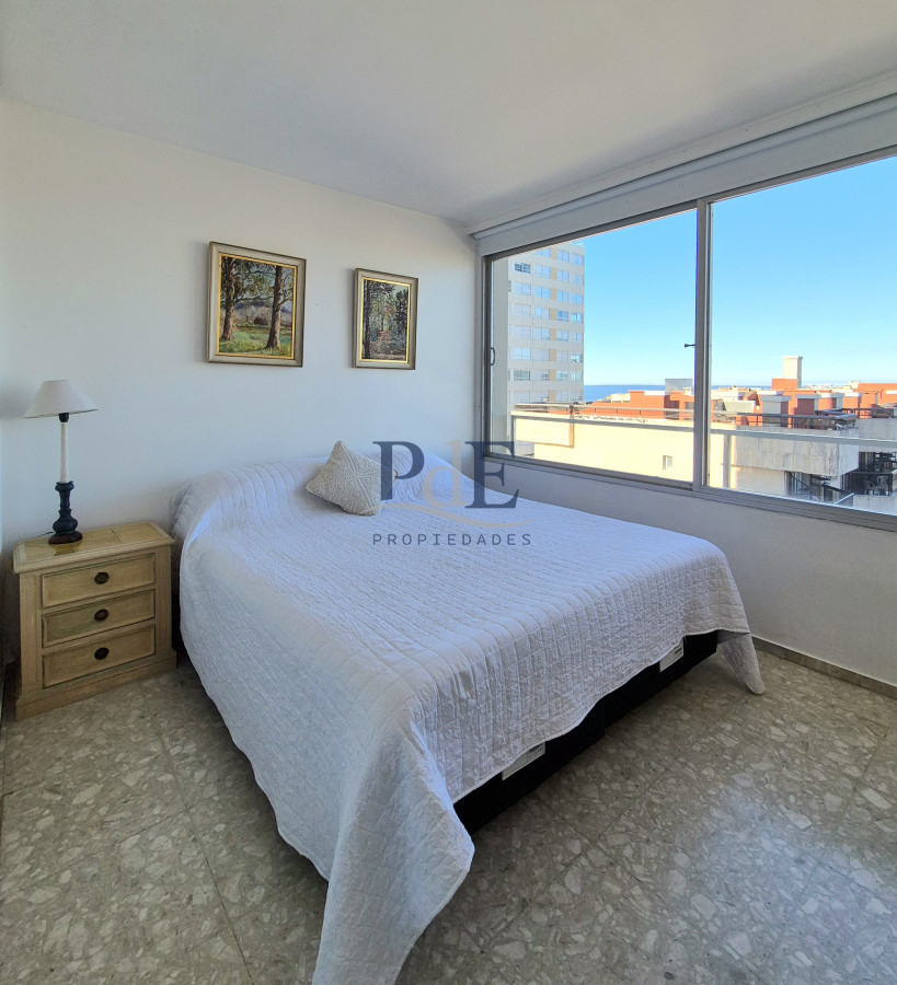 Península, apartamento con vista parcial al mar 1 dormitorio y medio con garaje. - Imagen 10