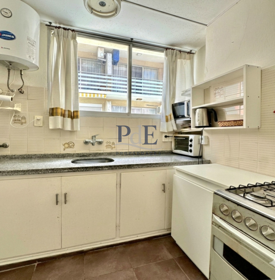 Apartamento en primera línea de Playa Mansa | Parada 12 | Punta del Este. - Imagen 6