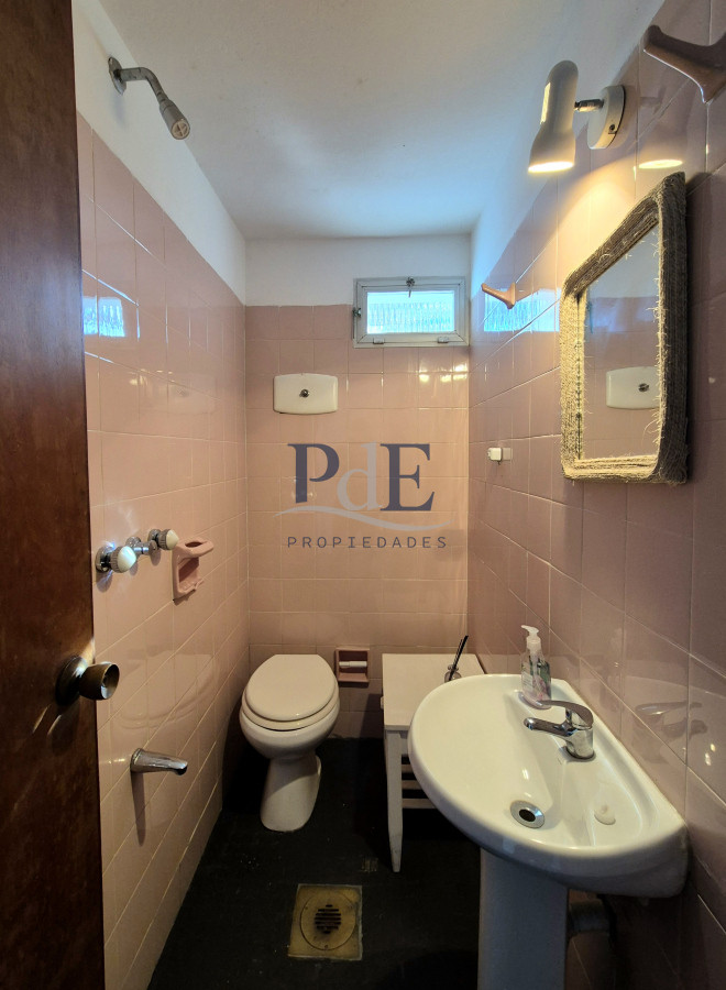 Apartamento de 3 dormitorios primera línea con vista al mar Playa Mansa - Punta del Este - Imagen 20