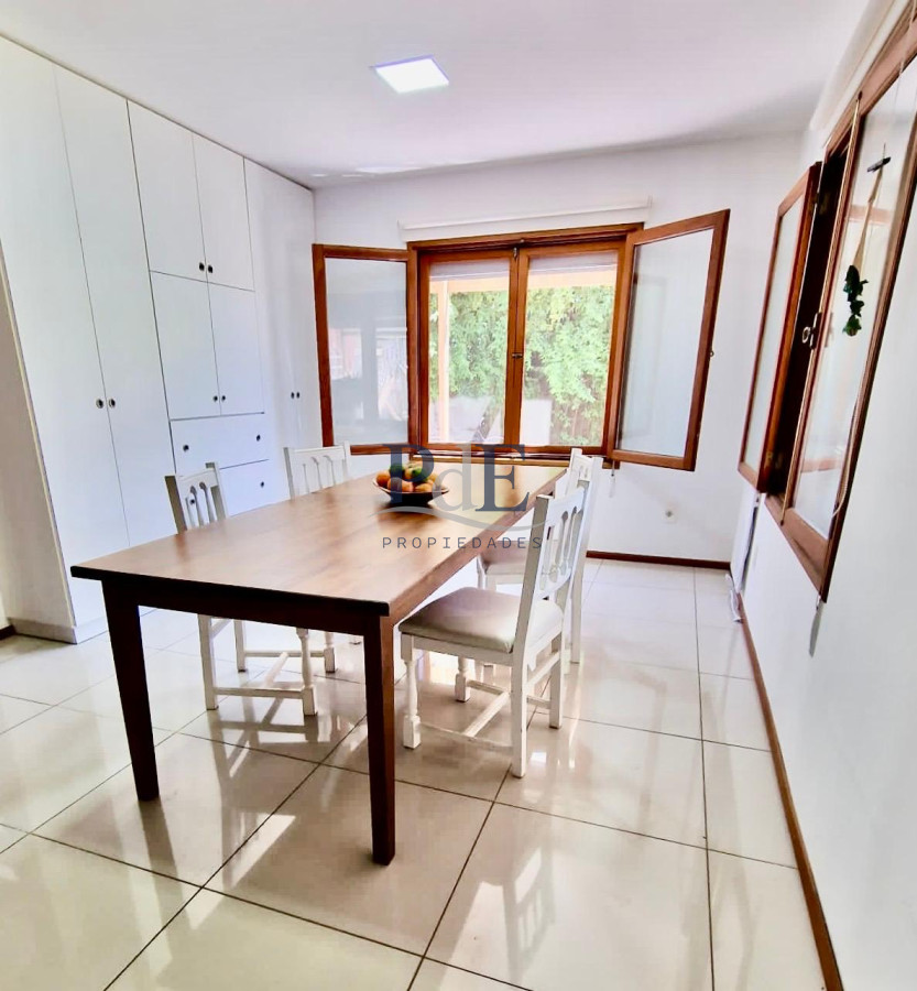 Casa en venta de 3 dormitorios moderna con loza radiante, excelente calidad. - Imagen 7