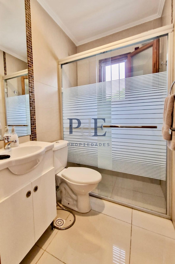 Casa en venta de 3 dormitorios moderna con loza radiante, excelente calidad. - Imagen 17