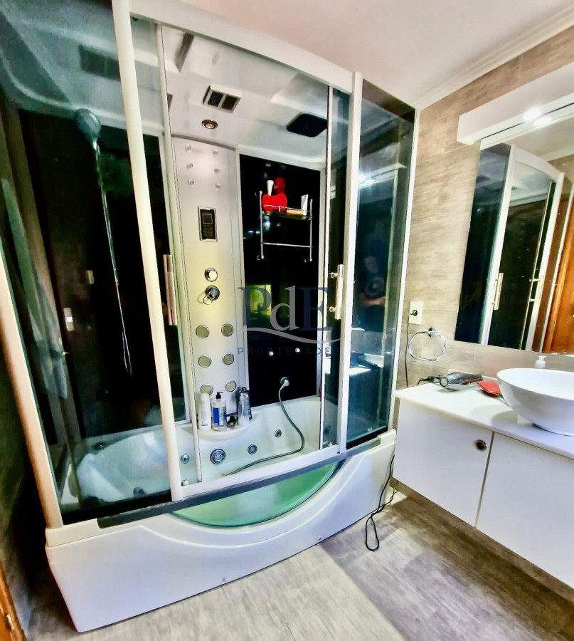 Casa en venta de 3 dormitorios moderna con loza radiante, excelente calidad. - Imagen 19