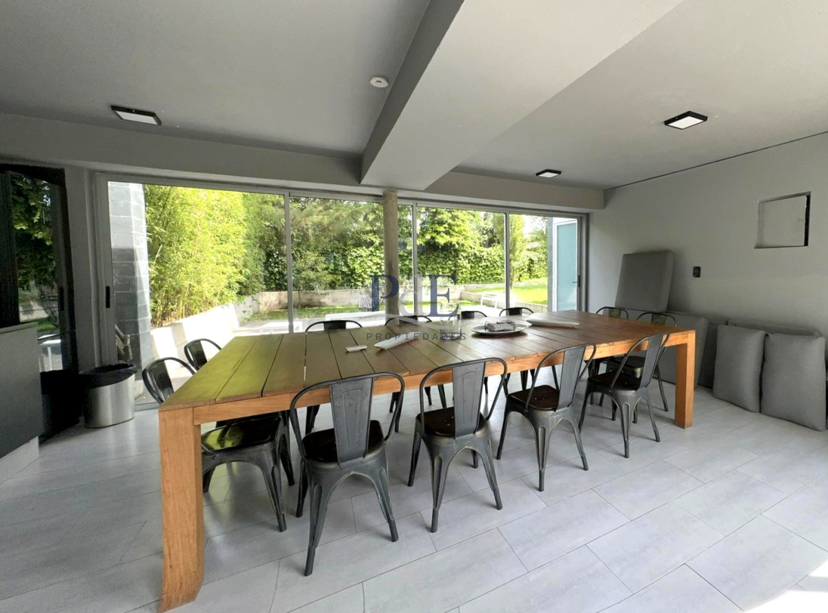 Planta de Categoría apartamento 3 dorm moderno con parrillero en Playa Mansa Punta del Este - Imagen 33