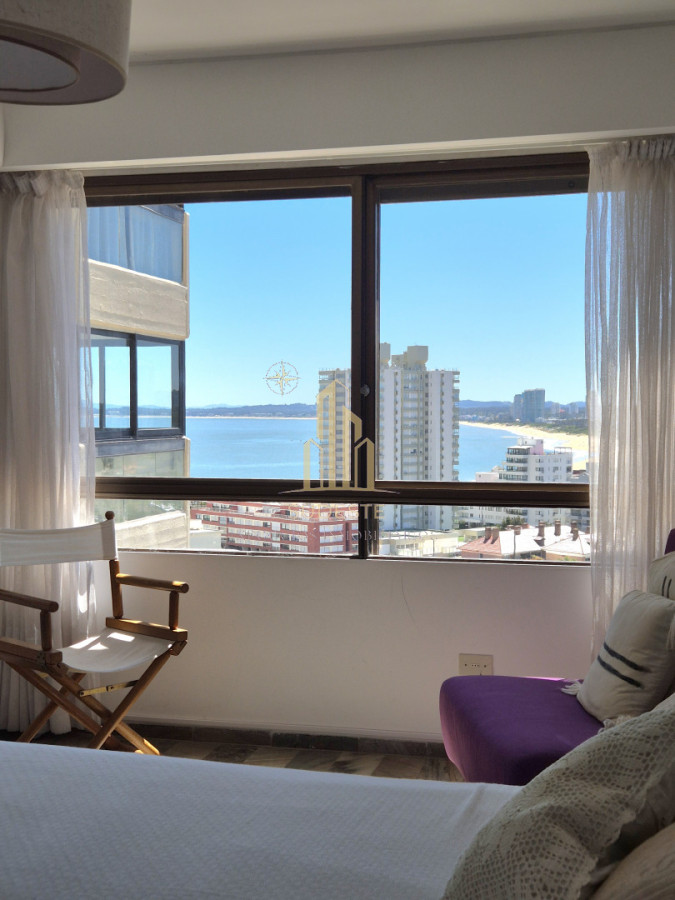 Apartamento ID.96 - Apartamento 3 dormitorios terraza garage con vista al mar Punta del Este