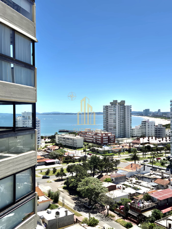 Apartamento ID.96 - Apartamento 3 dormitorios terraza garage con vista al mar Punta del Este
