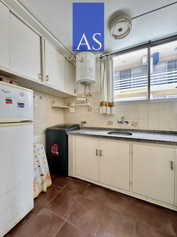Apartamento ID.4546 - Oportunidad 2 dormitorios con terraza primera línea Playa Mansa 