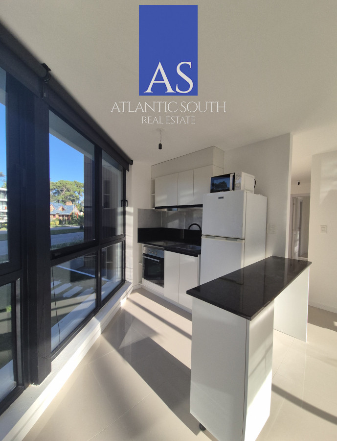 Apartamento ID.3931 - Venta apartamento 2 dormitorios con parrillero a estrenar 200mts del mar Playa Mansa