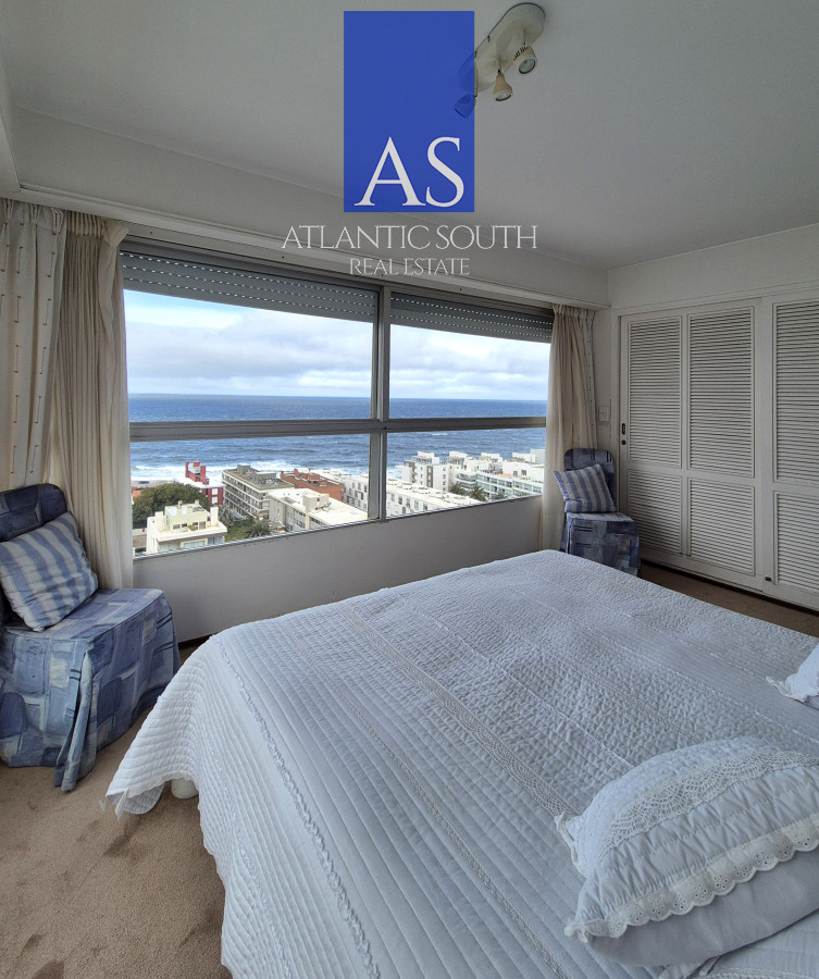Apartamento ID.4341 - Apartamento piso alto 3 dormitorios y medio terraza garage con vista al mar Península Punta del Este