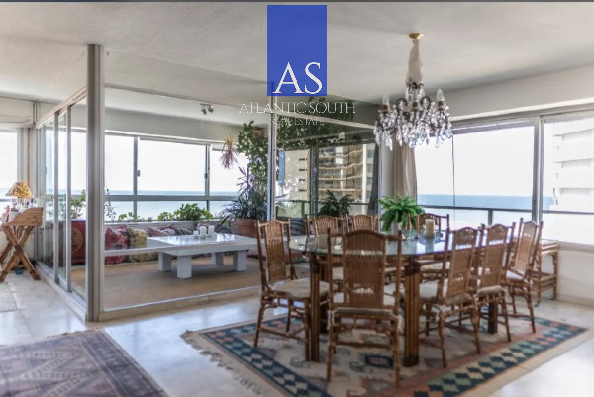 Apartamento ID.3907 - Apartamento de 4 dormitorios primera linea Playa Brava, Punta del Este 
