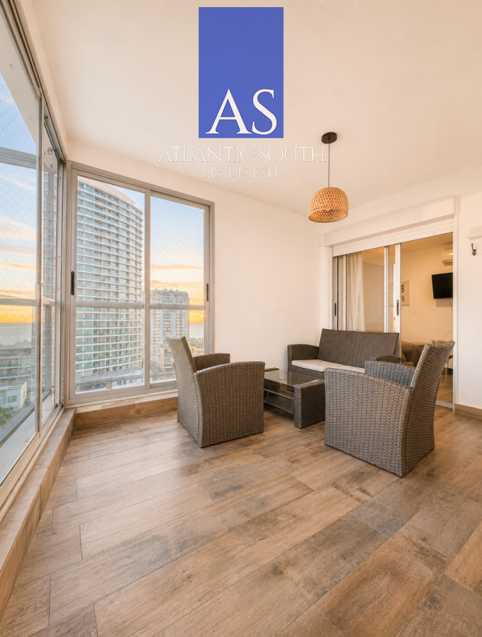 Apartamento ID.4863 - Apartamento 3 dormitorios con parrillero 100% reciclado 150mts del mar Playa Mansa