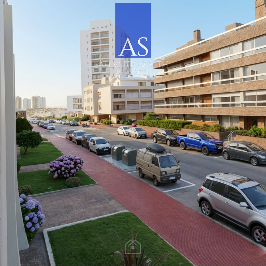 Apartamento ID.4634 - Apartamento con cochera en Península excelente ubicación