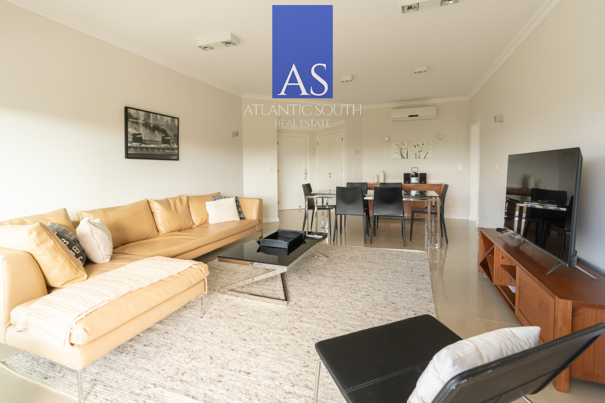 Apartamento ID.5184 - Apartamento de 2 dormitorios en complejo privado Playa Mansa 