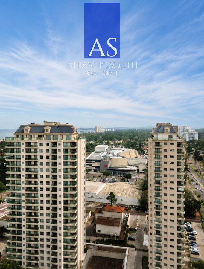Apartamento ID.3921 - Apartamento mdoerno 2 dormitorios piso alto garage servicios bajos gastos Punta del Este
