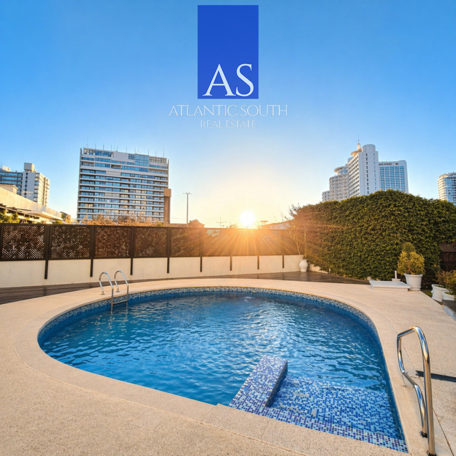 Apartamento ID.4418 - Apartamento 1 dormitorio en venta cercano al Mar terraza y cochera Playa Mansa Punta del Este