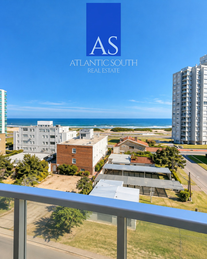 Apartamento de 2 dormitorios en Arenas del Mar - Playa Brava, Punta del Este