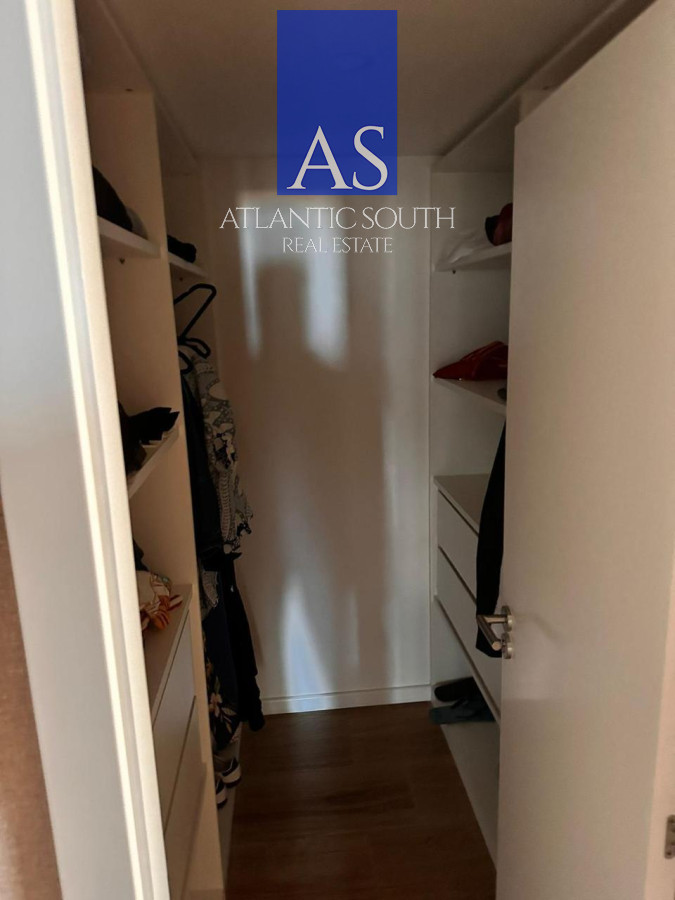 Apartamento ID.4314 - Apartamento 3 dormitorios con parrillero a estrenar garage primera linea Playa Mansa Pinares 