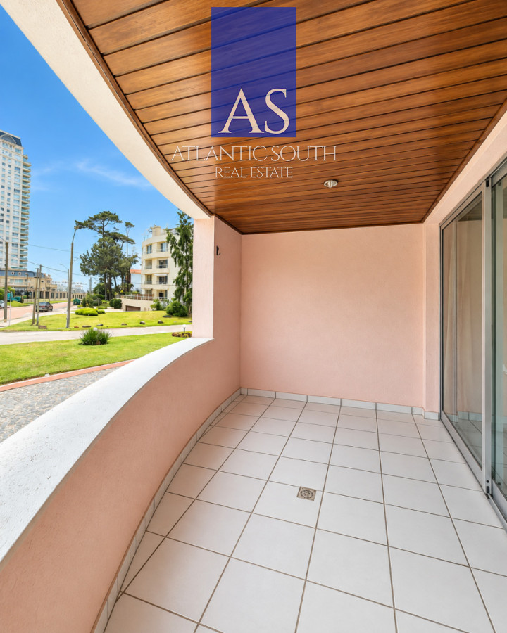 Apartamento ID.5138 - Apartamento de 2 dormitorios a 150 metros del mar en Playa Mansa