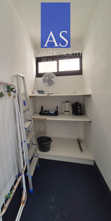 Apartamento ID.2968 - Oportunidad apartamento semi-reciclado 3 dormitorios 2 baños garage Península Punta del Este Duplex-Penthouse 