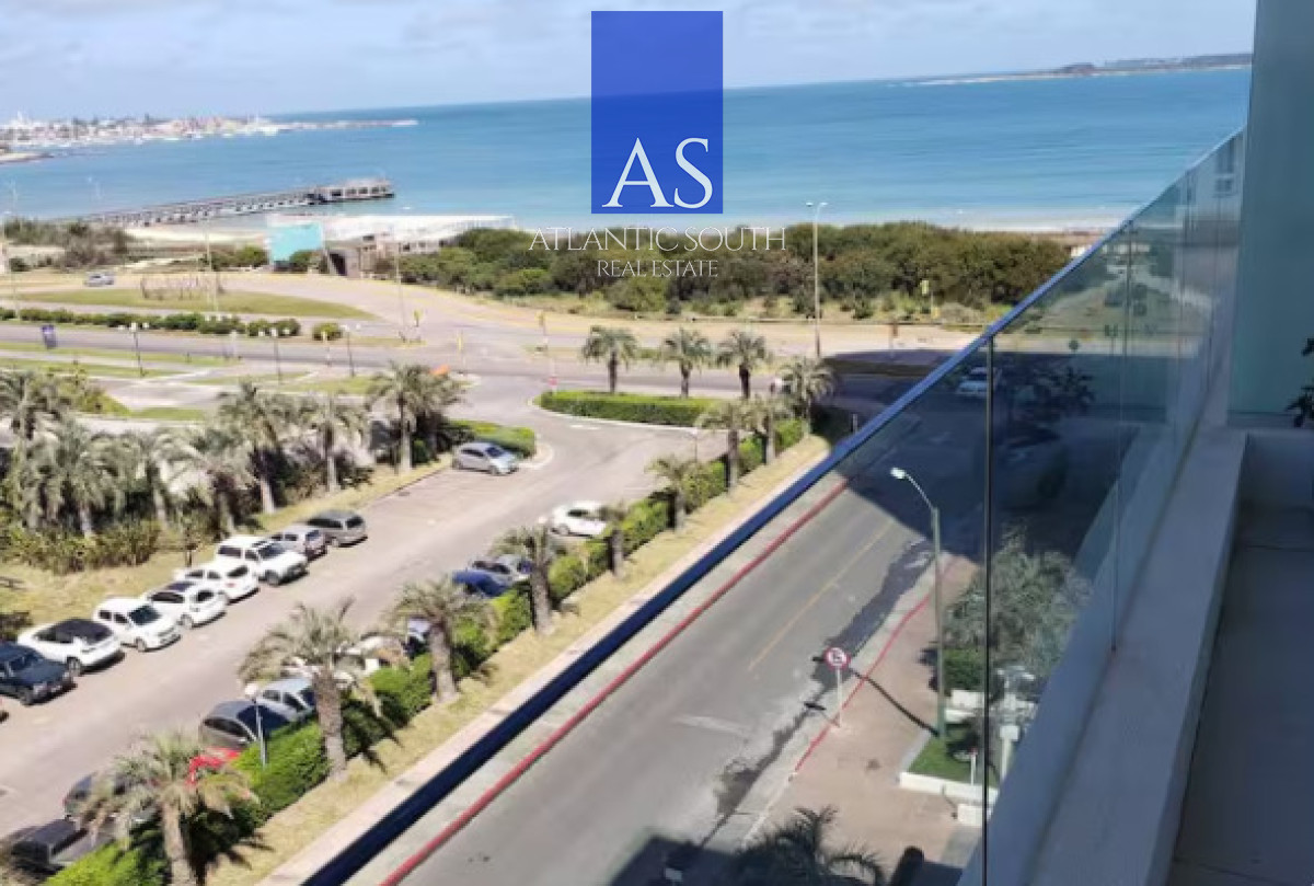 Apartamento ID.4801 - Apartamento de 1 Dormitorio en Parada 4 de Playa Mansa Frente a Enjoy Conrad