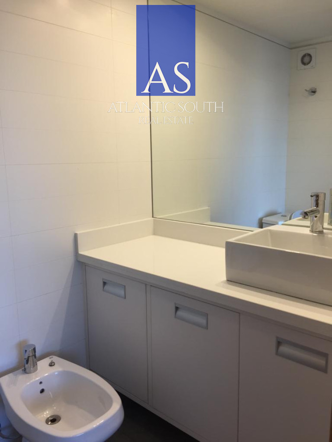 Apartamento ID.3868 - Penthouse 2 dormitorios moderno increíble vista al mar Punta del Este