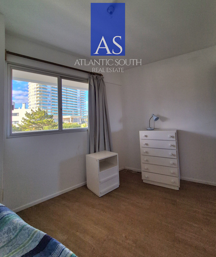 Apartamento ID.4175 - Apartamento de 3 dormitorios + servicio con vista al mar Playa Mansa