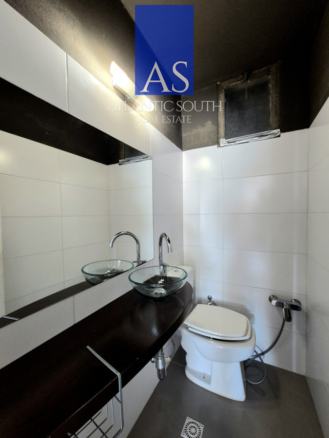 Apartamento ID.4456 - Apartamento 2 dormitorios con vista parcial al mar a metros del Puerto Punta del Este