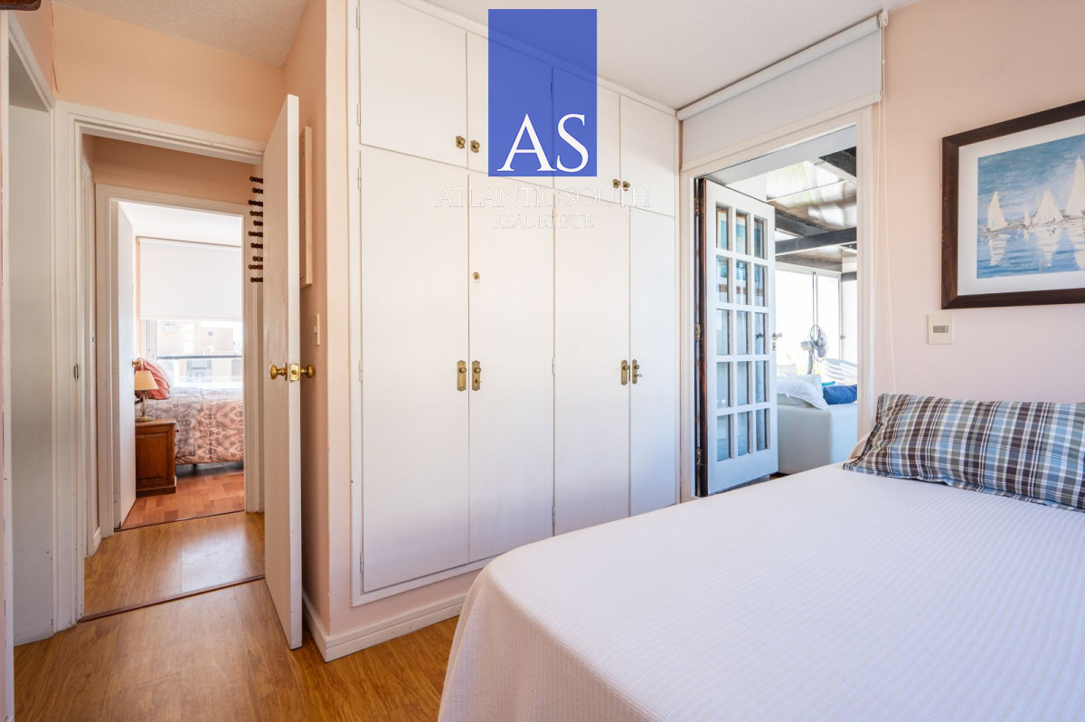 Apartamento ID.5123 - Penthouse en primera línea de Península barbacoa propia uso exclusivo