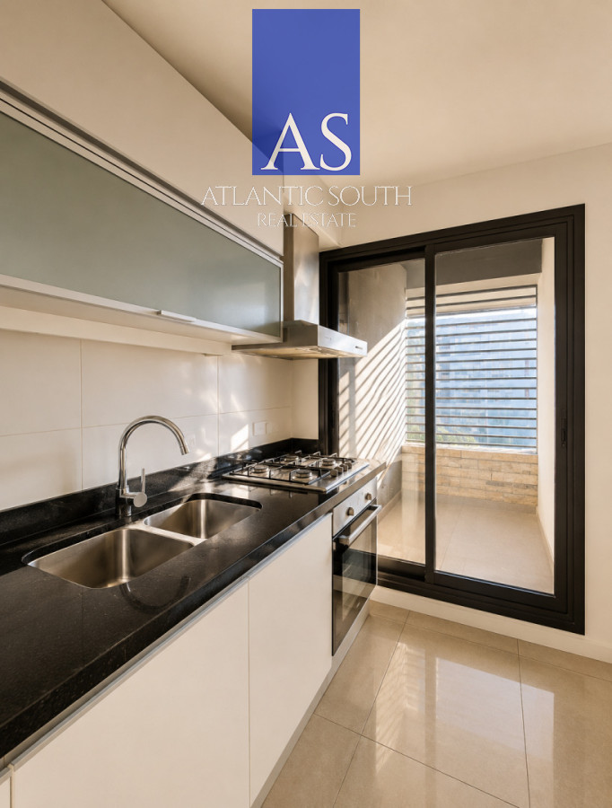 Apartamento ID.4867 - Apartamento 1 dormitorio moderno cochera y terraza cercano al mar Playa Mansa Punta del Este