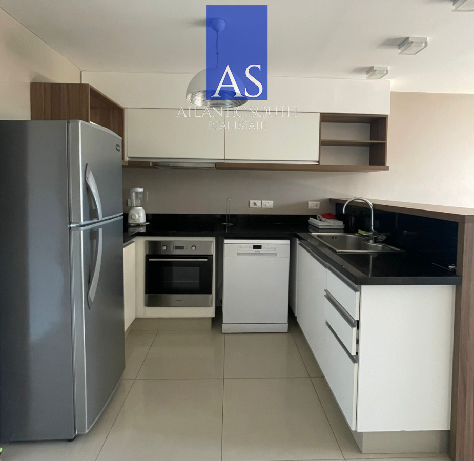 Apartamento ID.4533 - Oportunidad 1 dormitorio y medio con vista, balcón y servicios en Aidy Grill Punta del Este