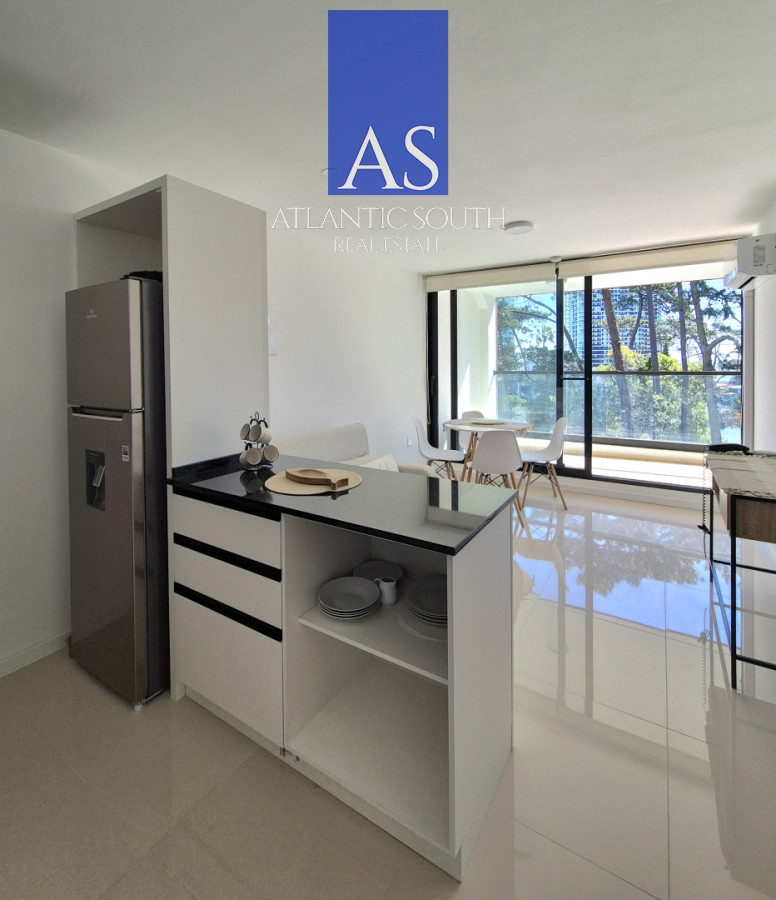 Apartamento ID.4457 - Venta apartamento 1 dormitorio casi a estrenar 200mts del mar Playa Mansa