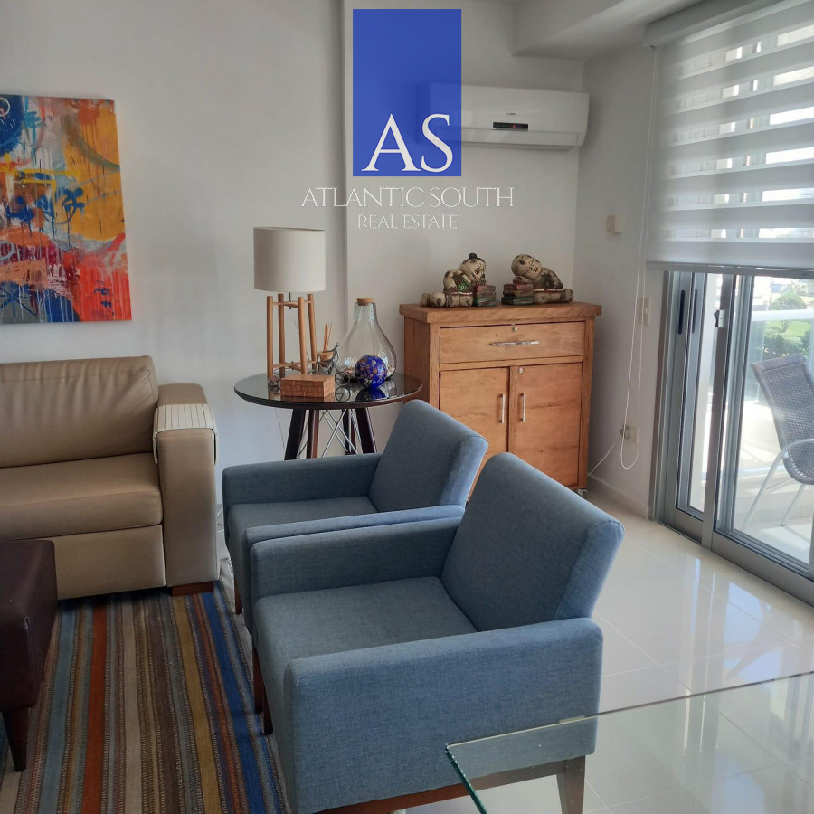 Apartamento ID.3819 - Apartamento 2 dormitorios a pasos del mar en excelente torre Playa BRava Punta del Este