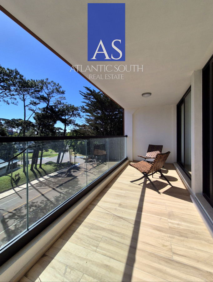 Apartamento ID.4457 - Venta apartamento 1 dormitorio casi a estrenar 200mts del mar Playa Mansa