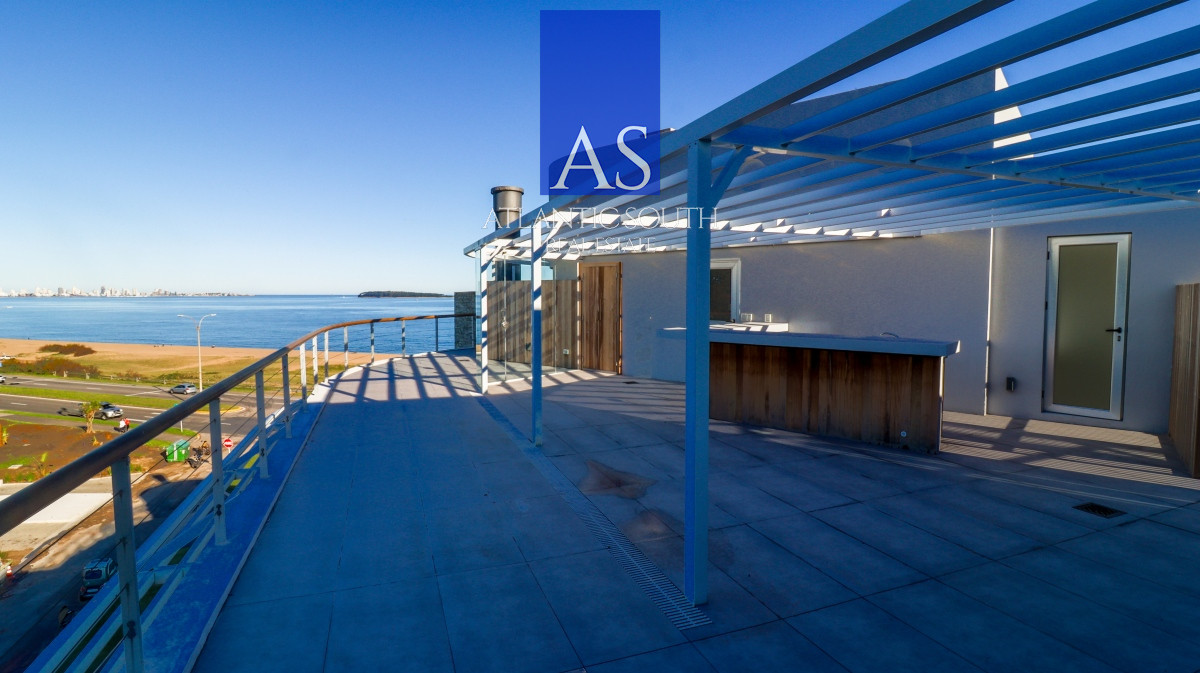 Apartamento ID.3559 - Espectacular Penthouse primera linea frente al mar Playa Mansa Pinares Punta del Este