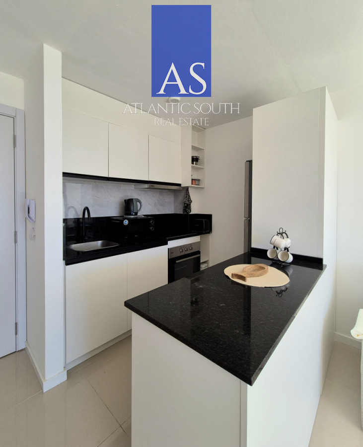 Apartamento ID.4457 - Venta apartamento 1 dormitorio casi a estrenar 200mts del mar Playa Mansa