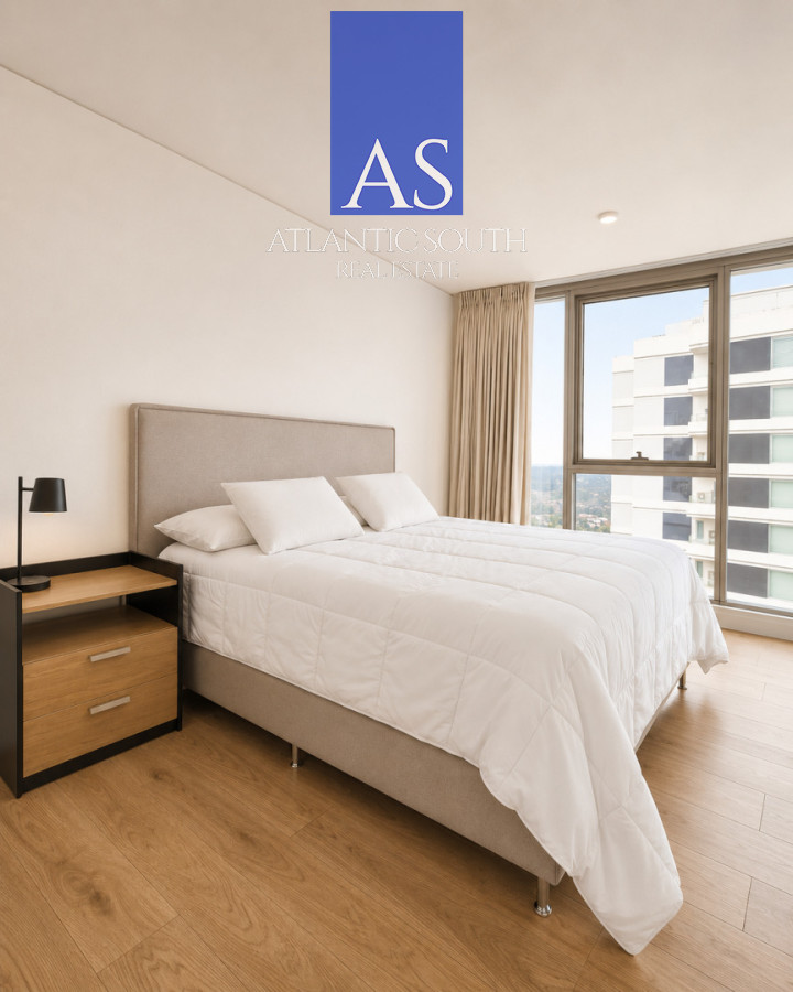 Apartamento ID.4878 - Exclusiva Residencia en Piso Alto de Trump Tower Punta del Este