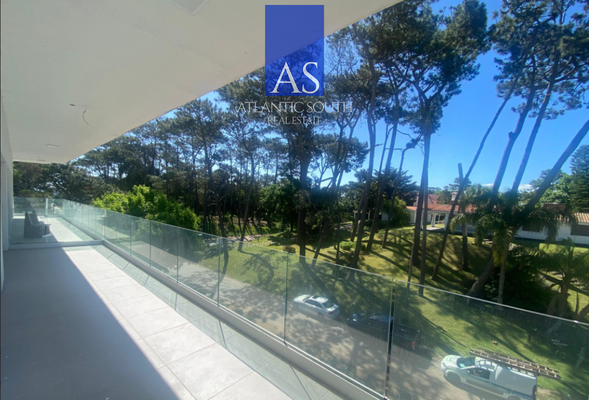 Apartamento ID.4154 - Apartamento de 2 dormitorios a pasos de Playa Mansa 