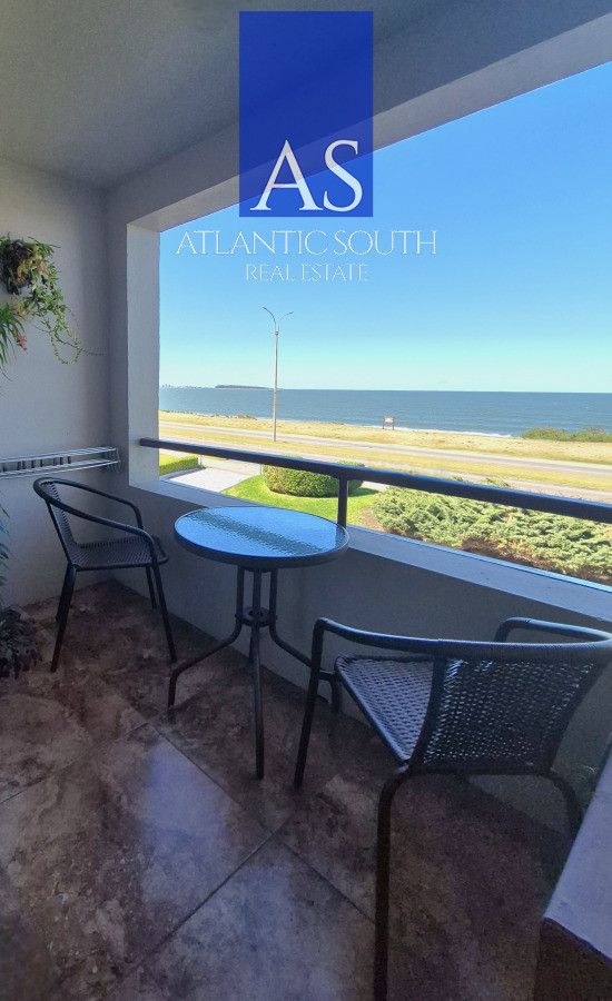 Apartamento ID.4284 - Apartamento reciclado 2 dormitorios frente al mar primera línea terraza cochera Playa Mansa Pinares