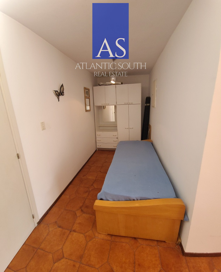Apartamento ID.2102 - Oportunidad apartamento en venta vista al mar terraza parrillero Playa Mansa