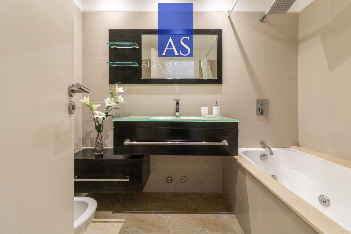 Apartamento ID.3399 - PENTHOUSE en el Golf 3 dormitorios 3 baños, gran barbacoa propia, garage y amenities