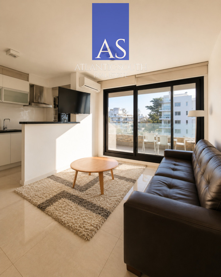 Apartamento ID.4867 - Apartamento 1 dormitorio moderno cochera y terraza cercano al mar Playa Mansa Punta del Este