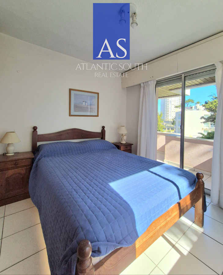 Apartamento ID.4458 - Apartamento venta 3 dormitorios tipo casa Playa Mansa Punta del Este