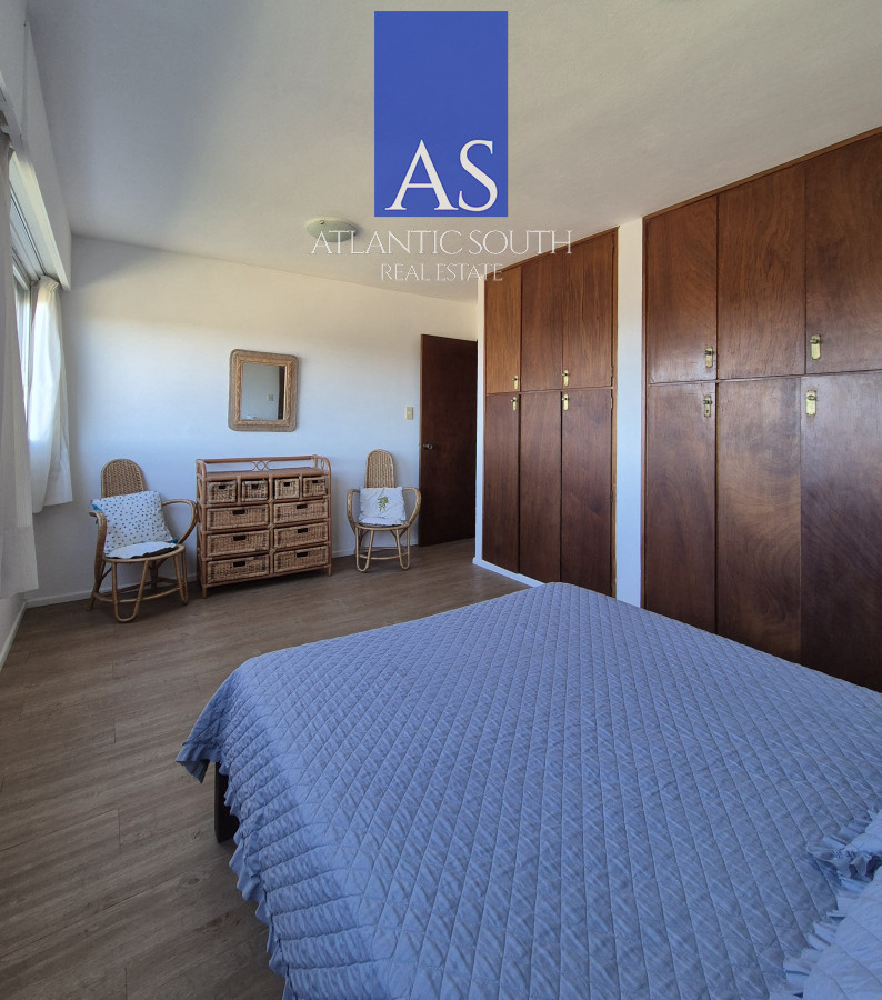 Apartamento ID.4175 - Apartamento de 3 dormitorios + servicio con vista al mar Playa Mansa