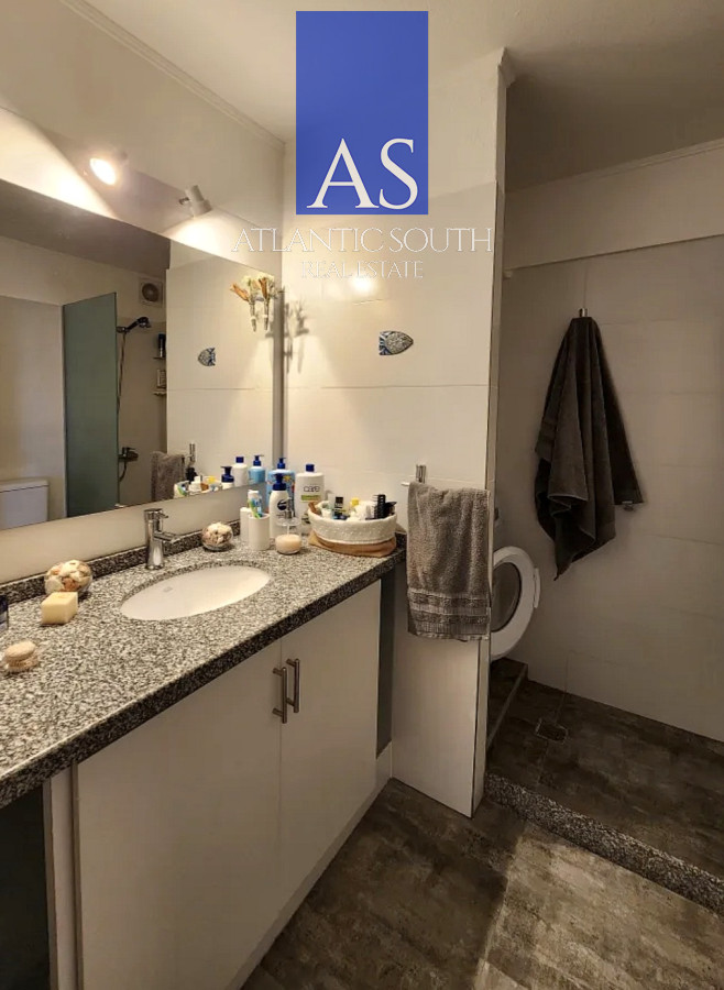 Apartamento ID.4284 - Apartamento reciclado 2 dormitorios frente al mar primera línea terraza cochera Playa Mansa Pinares