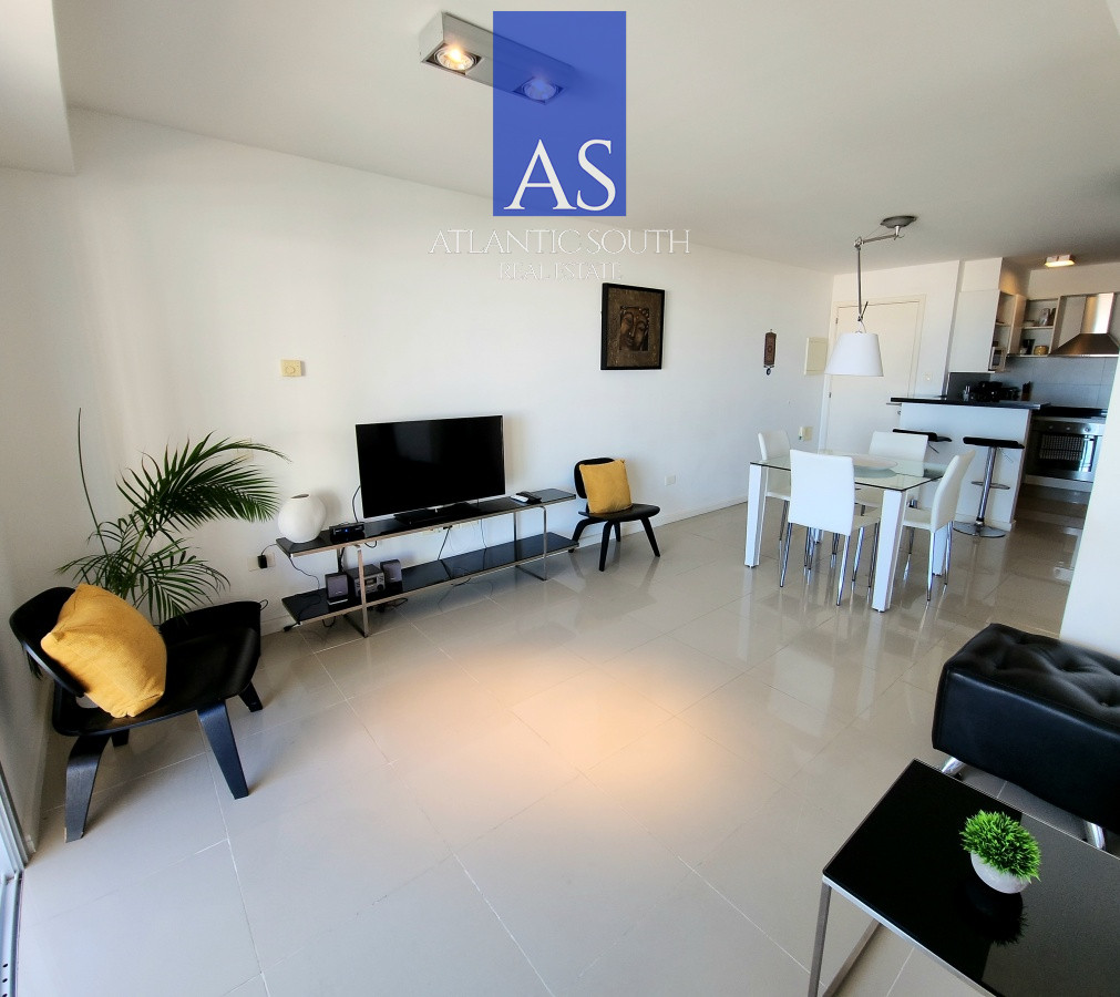 Apartamento ID.2612 - Apartamento 2 dormitorios en Playa Brava a 50mts del mar
