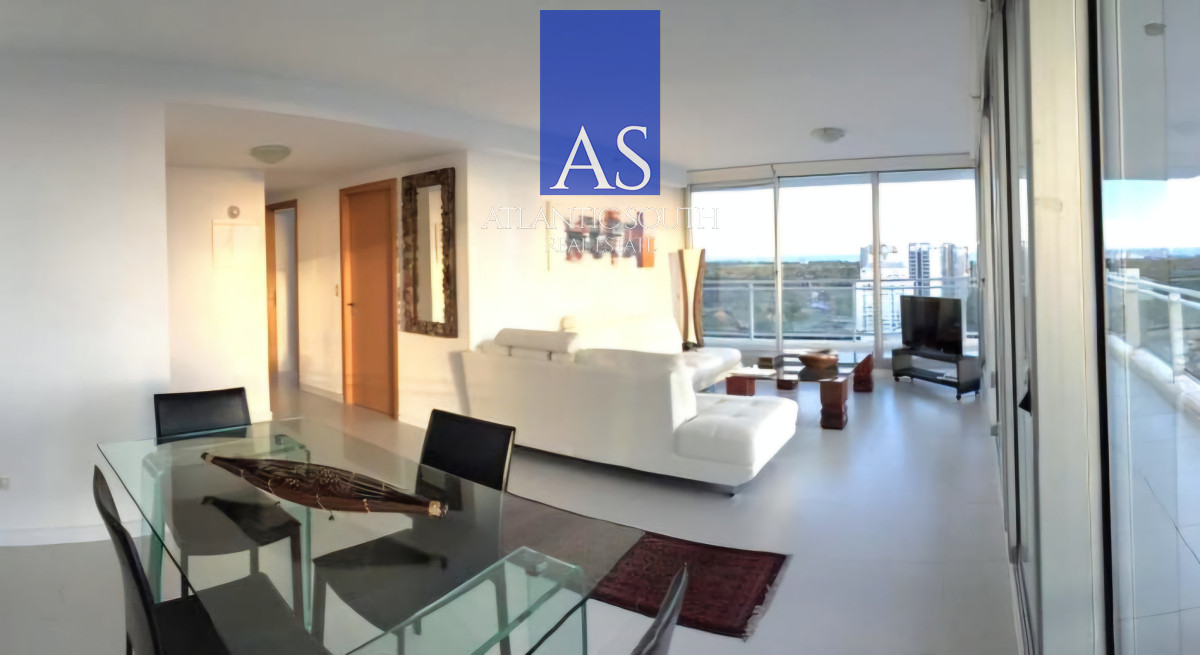 Apartamento ID.3868 - Penthouse 2 dormitorios moderno increíble vista al mar Punta del Este