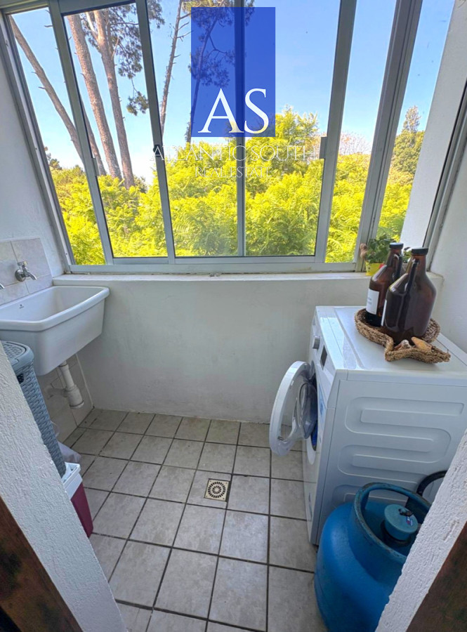 Apartamento ID.4052 - Apartamento amplio 3 dormitorios en Playa Brava garage piscina cerca del mar Punta del Este