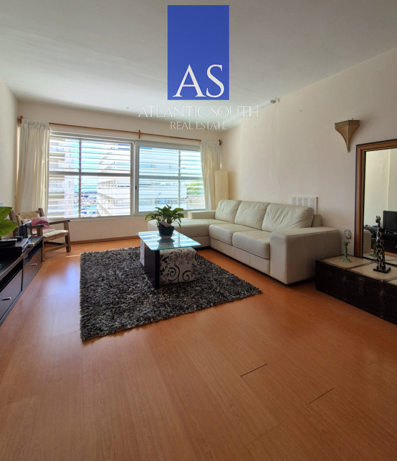 Apartamento ID.4456 - Apartamento 2 dormitorios con vista parcial al mar a metros del Puerto Punta del Este