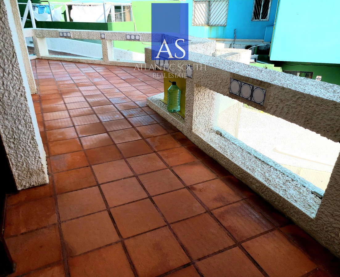 Apartamento ID.1623 - Alquiler anual Apartamento 2 dormitorios frente al mar Mansa espectacular terraza con vista